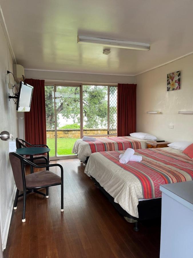 Crown Hotel Motel Графтон Екстер'єр фото